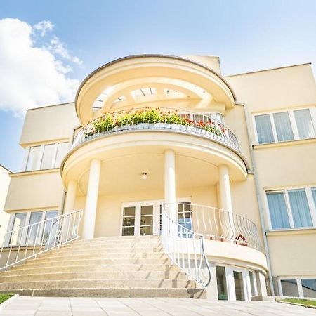 Vila Eva Luhacovice Ngoại thất bức ảnh